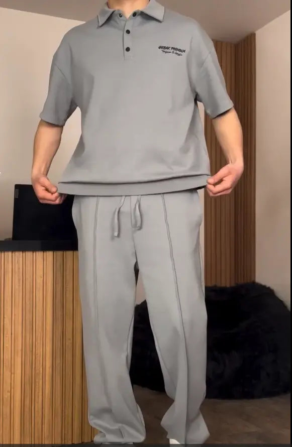 طقم من قطعتين