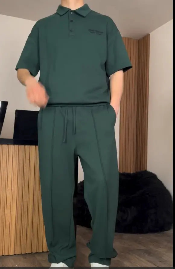 طقم من قطعتين